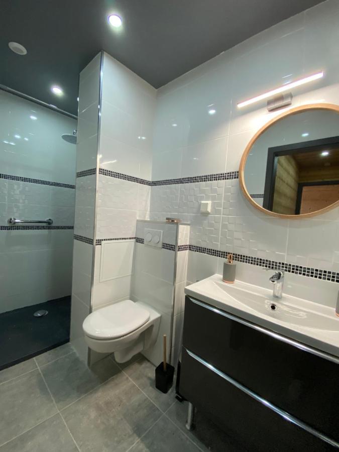 Les Chalets Bambi & Jacuzzi Privatif Ла-Бресс Экстерьер фото