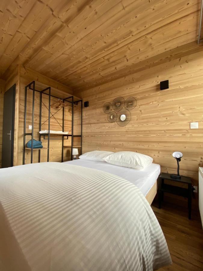 Les Chalets Bambi & Jacuzzi Privatif Ла-Бресс Экстерьер фото