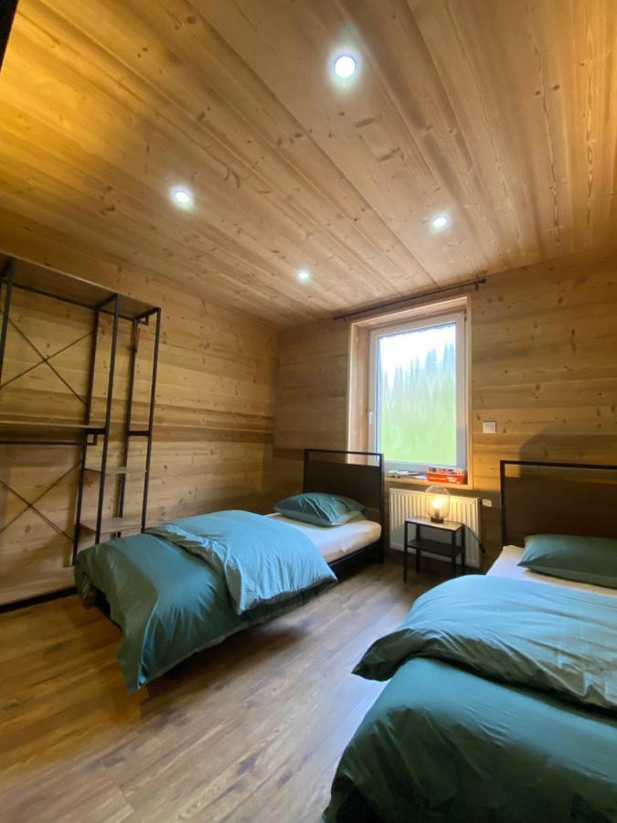 Les Chalets Bambi & Jacuzzi Privatif Ла-Бресс Экстерьер фото