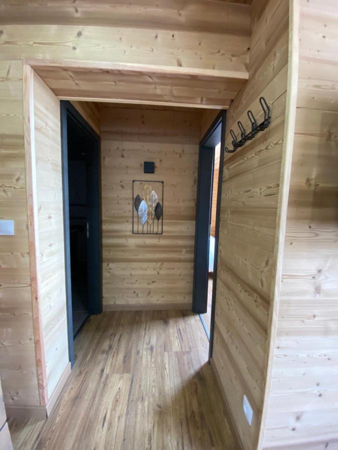 Les Chalets Bambi & Jacuzzi Privatif Ла-Бресс Экстерьер фото