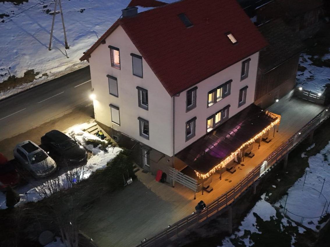 Les Chalets Bambi & Jacuzzi Privatif Ла-Бресс Экстерьер фото